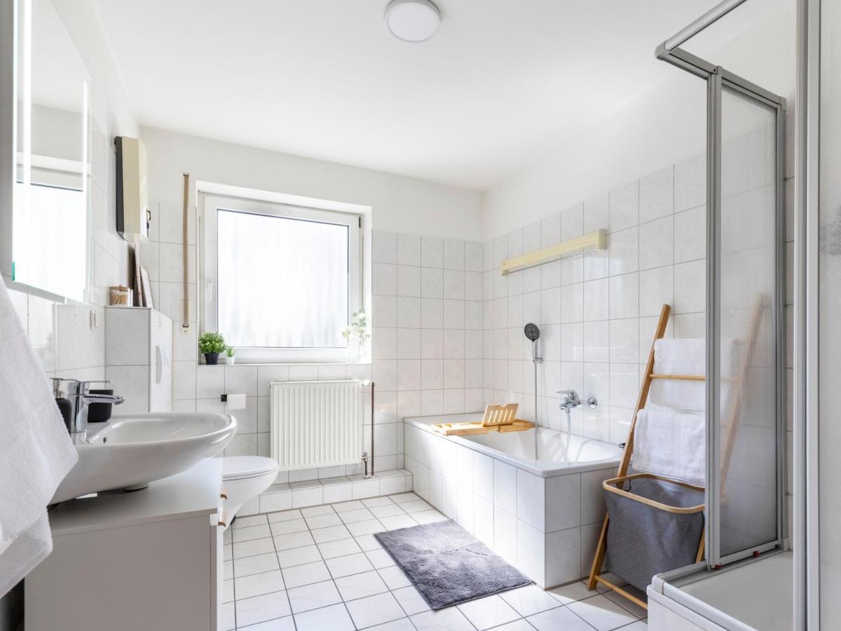 Arena In Der Naehe - Tiefgarage - Balkon - Kueche - Smart Tv Apartment Гелзенкирхен Екстериор снимка